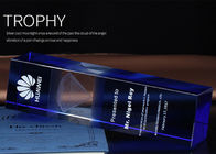 Blue K9 Crystal Trophy Cup Menggunakan Kompetisi Besar Dengan Logo 3D Laser Engraving