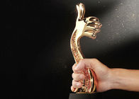 Piala Bahan Resin Untuk Penghargaan Sekolah, Piala Penghargaan Thumb Shape