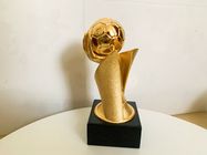 Piala Terukir Kustom Handball Sebagai Hadiah Untuk Pemenang Dalam Permainan Bola Tangan