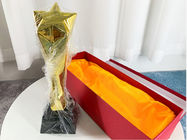 Penghargaan Kompetisi Tinggi Piala Piala Resin 11 inci Dengan Bintang