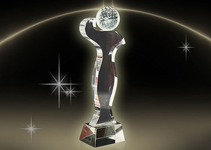 Desain Sederhana Piala Piala Kristal Ukiran Warna / Pencetakan Dalam Kompetisi Golf