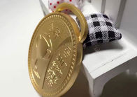 Tempat Pertama Medali Olahraga Logam Kustom Ketebalan 4mm Dengan Pola Piala Piala